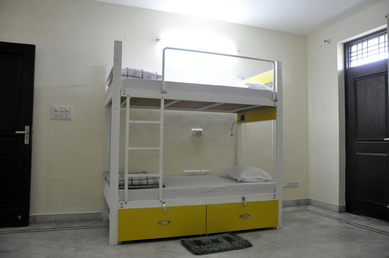 ניו דלהי Friends Hostel מראה חיצוני תמונה