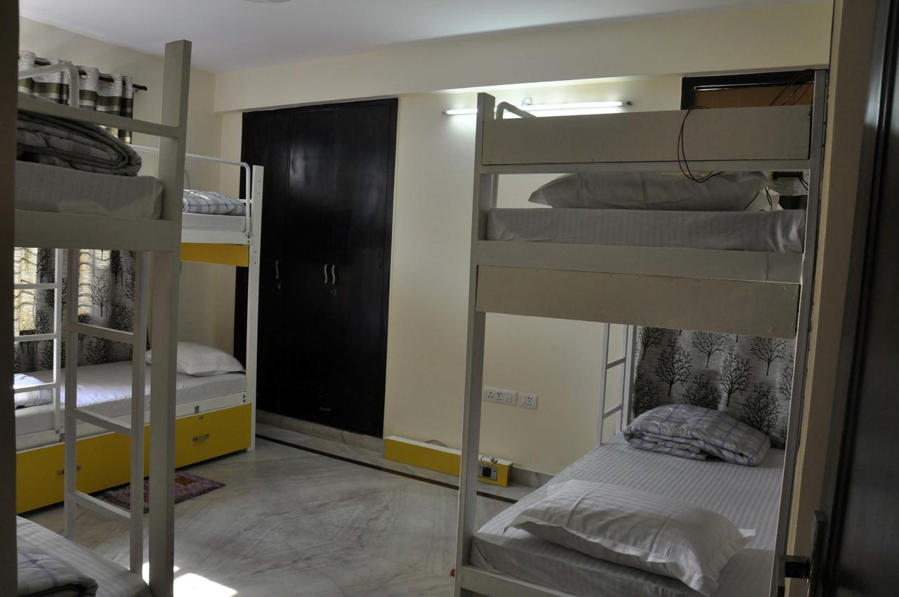 ניו דלהי Friends Hostel מראה חיצוני תמונה