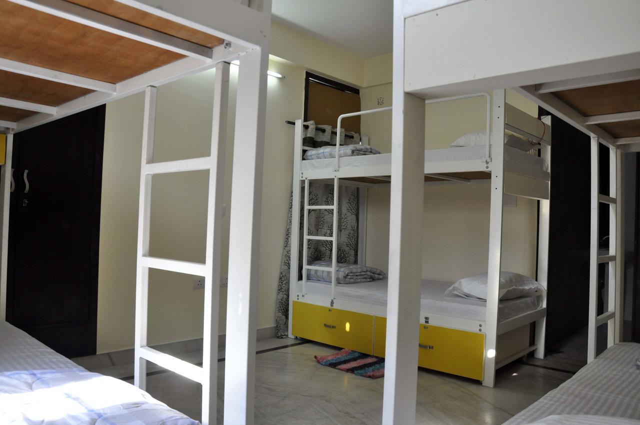 ניו דלהי Friends Hostel מראה חיצוני תמונה